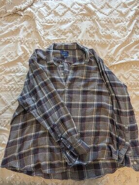 Apt. 9 Plus Size Gray and Burgundy Plaid Button Pullover